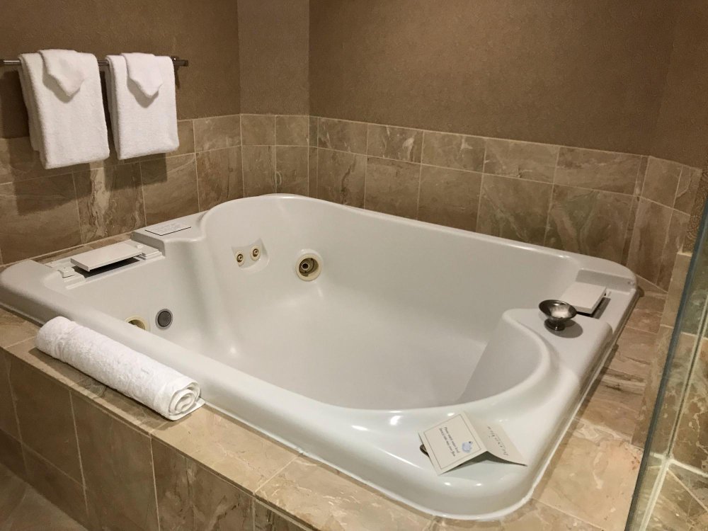 Costco Jacuzzi Bath Remodel Cost: What You Really Get for Your Money